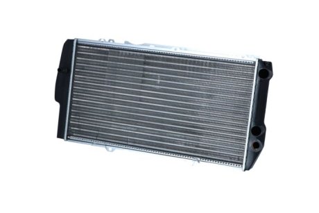 Радиатор охлаждения Audi 100/200 1.6-2.3 76-90 NRF 51311