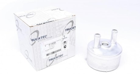 Радиатор масляний AUTOMOTIVE TRUCKTEC 07.18.041
