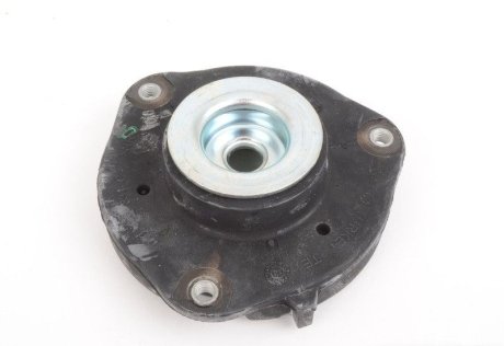 ОПОРА амортизатора перед. VW Passat (13-), Tiguan/Audi Q3 (12-18), TT (10-14) VAG 1K0412331C